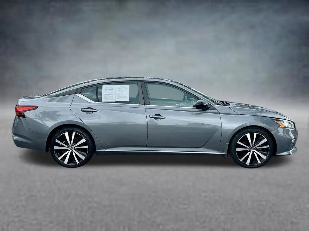 2020 Nissan Altima - $10,497