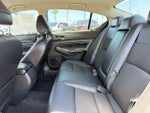 2021 Altima Thumbnail 19