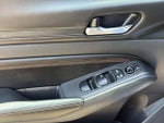 2021 Altima Thumbnail 23