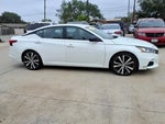 2022 Altima Thumbnail 5