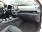 2022 Altima Thumbnail 13