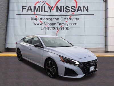 Photo of a 2023 Nissan Altima 2.5 SR 4DR Sedan for sale