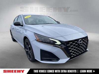 Photo of a 2023 Nissan Altima 2.5 SR 4DR Sedan for sale