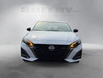 2023 Altima Thumbnail 37