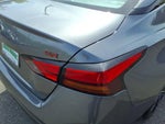 2023 Altima Thumbnail 9