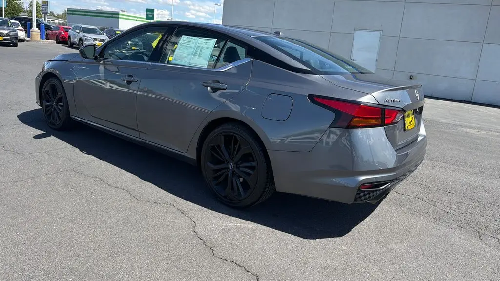 2024 Nissan Altima 2.5 SR