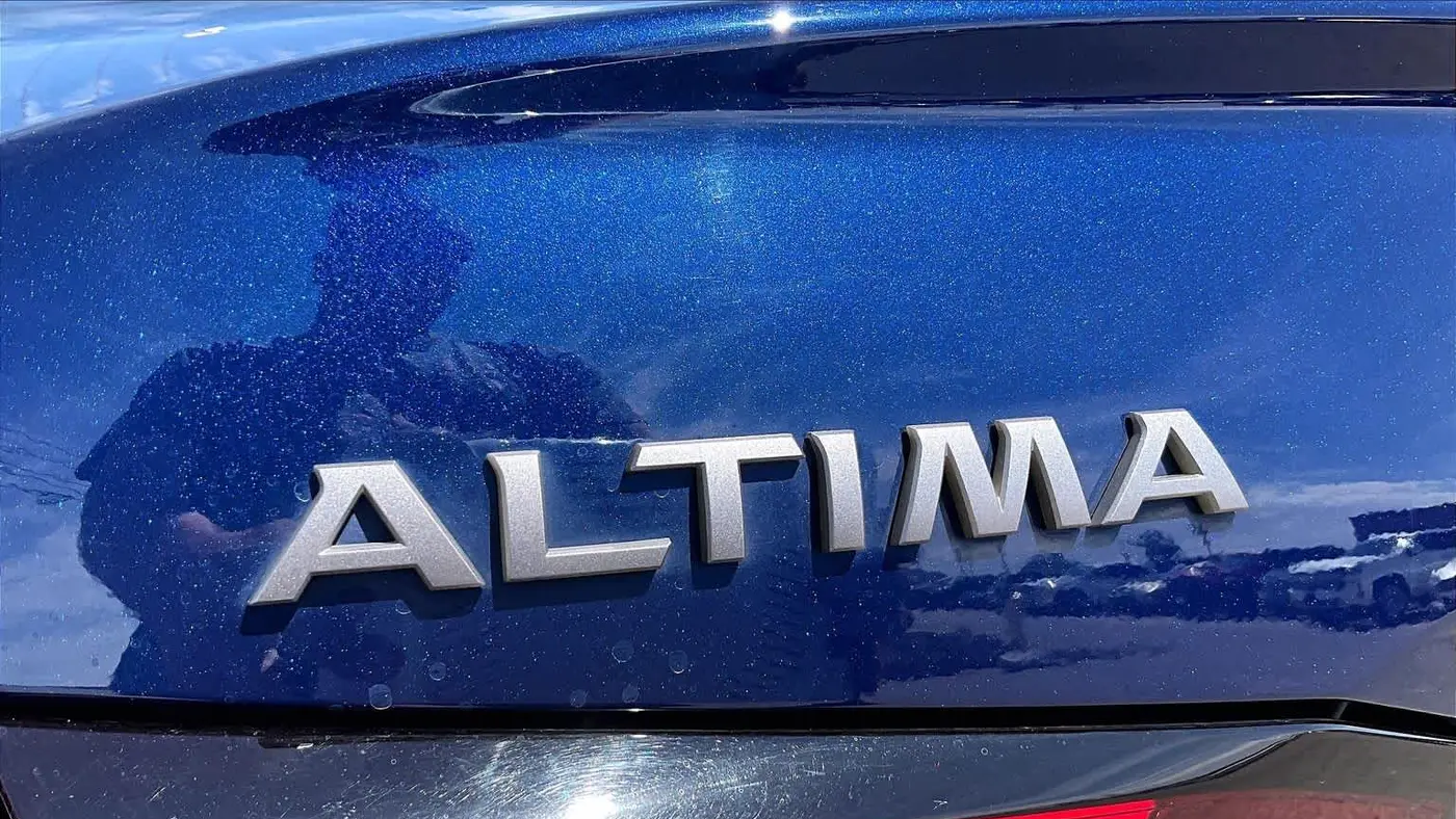2024 Nissan Altima 2.5 SR