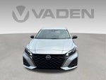 2024 Altima Thumbnail 2