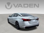 2024 Altima Thumbnail 4