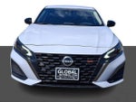 2025 Altima Thumbnail 2