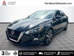 2019 Altima Thumbnail 1