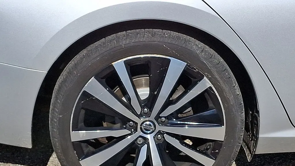 2019 Nissan Altima 2.5 SR