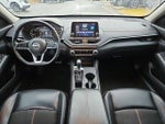2021 Altima Thumbnail 26