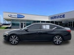 2022 Altima Thumbnail 5