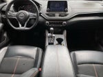 2022 Altima Thumbnail 15
