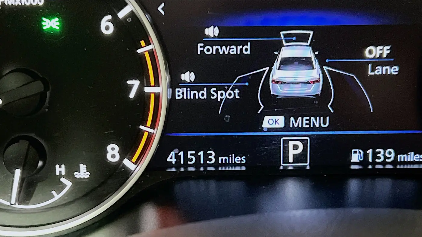 2022 Nissan Altima 2.5 SR