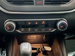 2022 Altima Thumbnail 11