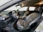 2022 Altima Thumbnail 14
