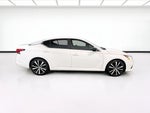 2022 Altima Thumbnail 22