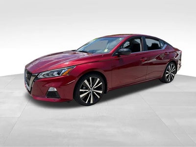 Photo of a 2022 Nissan Altima 2.5 SR 4DR Sedan for sale