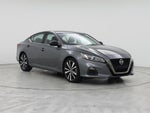 2022 Altima Thumbnail 1