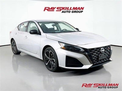 Photo of a 2023 Nissan Altima 2.5 SR 4DR Sedan for sale