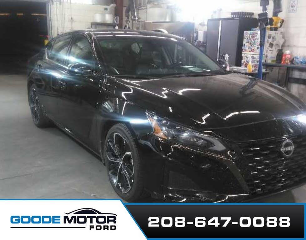 2025 Nissan Altima