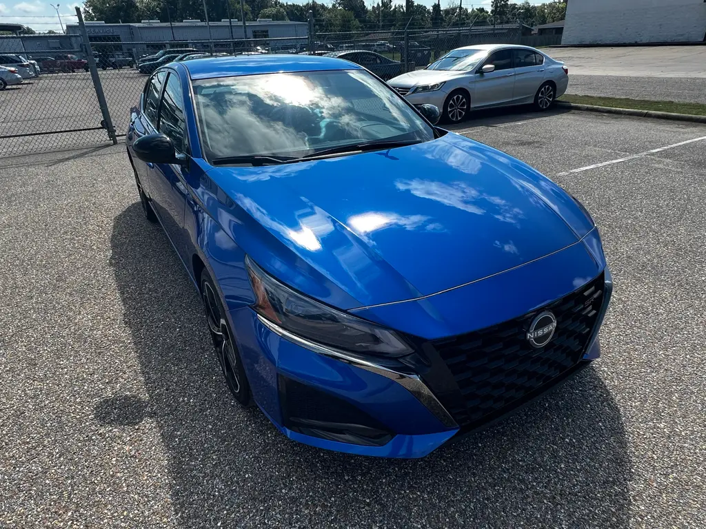 2025 Nissan Altima - $24,985