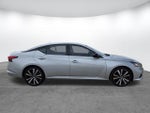 2021 Altima Thumbnail 3