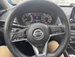 2021 Altima Thumbnail 10