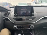 2021 Altima Thumbnail 11