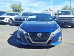 2022 Altima Thumbnail 2
