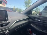 2022 Altima Thumbnail 24