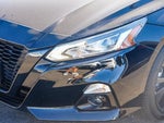 2022 Altima Thumbnail 10