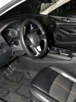 2022 Altima Thumbnail 18