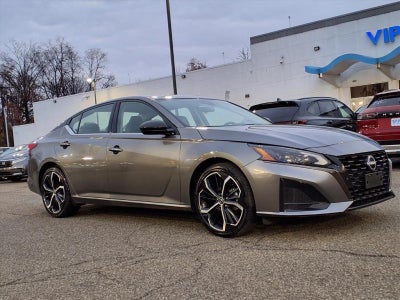 2023 Nissan Altima 2.5 SR 4DR Sedan