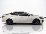 2024 Altima Thumbnail 4