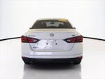 2024 Altima Thumbnail 6