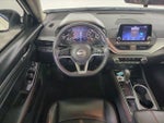 2024 Altima Thumbnail 17