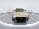 2024 Altima Thumbnail 7
