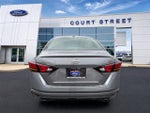 2024 Altima Thumbnail 2