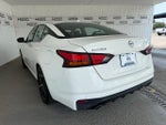 2025 Altima Thumbnail 2