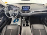 2025 Altima Thumbnail 3