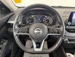 2025 Altima Thumbnail 13