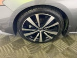 2019 Altima Thumbnail 11