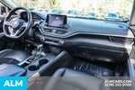 2019 Altima Thumbnail 24