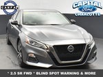 2020 Altima Thumbnail 2