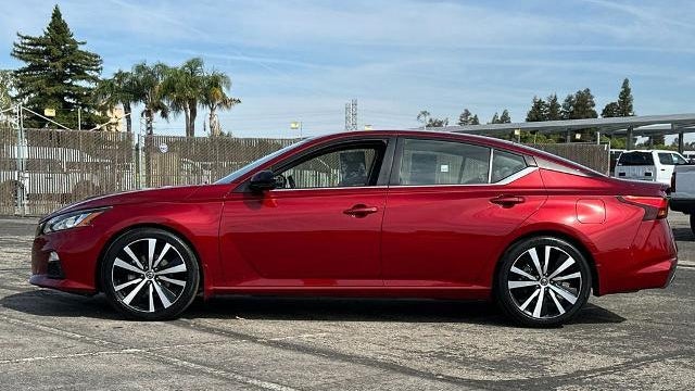 2020 Nissan Altima 2.5 SR