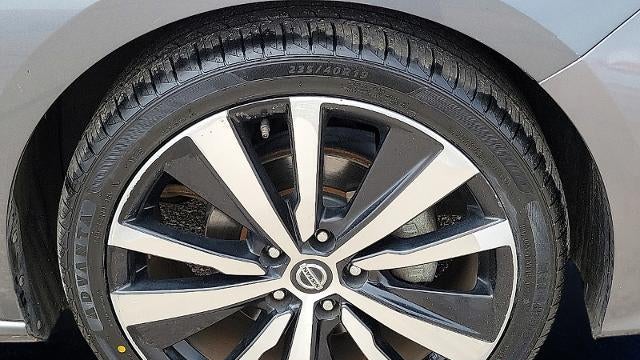 2021 Nissan Altima 2.5 SR
