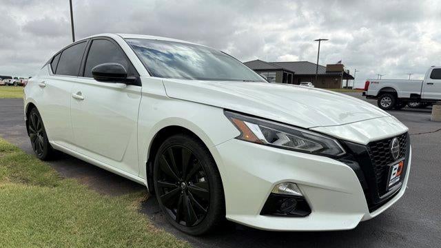 2022 Nissan Altima 2.5 SR